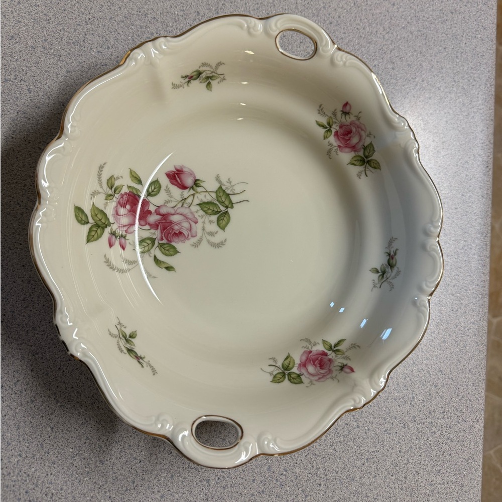 Rosenthal Courtship Round Vegetable Bowl w/handles 9” pompadour selb Germany